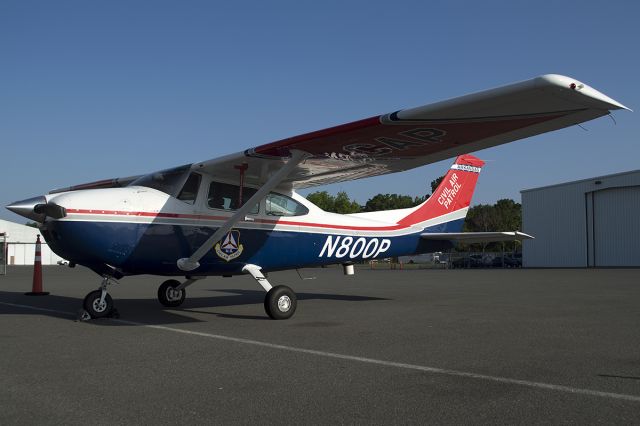 Cessna Skylane (N800P)