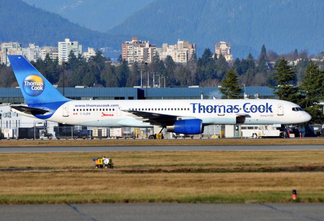 Boeing 757-200 (C-GJZK) - Operated by jazz Air in Canada in winter 2012