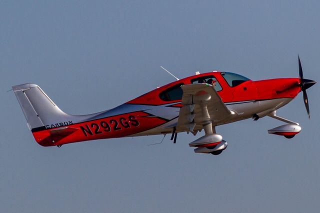 Cirrus SR-22 (N292GS)