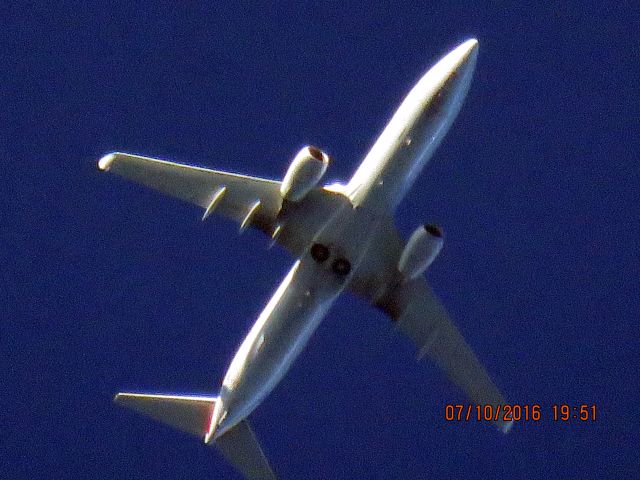 Boeing 737-800 (N939AN)