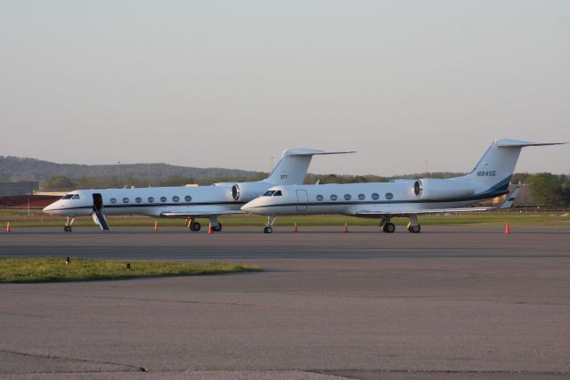 — — - Gulfstream on the ramp in Huntsville, AL