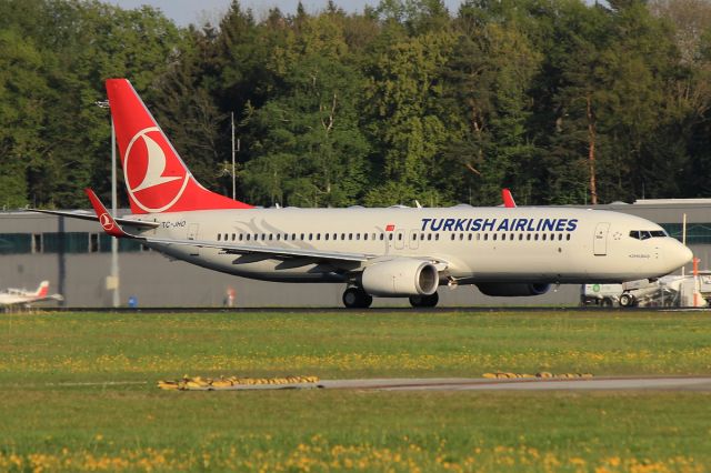 Boeing 737-800 (TC-JHO)