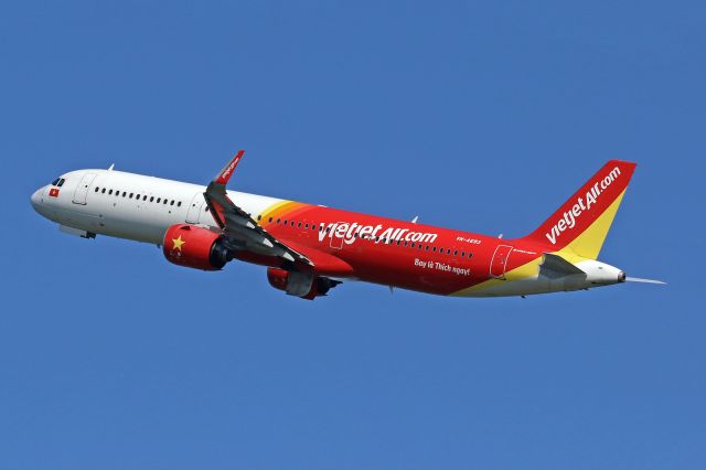 Airbus A321neo (VN-A693)