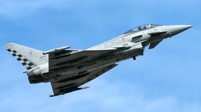 EUROFIGHTER Typhoon (APJ7306)