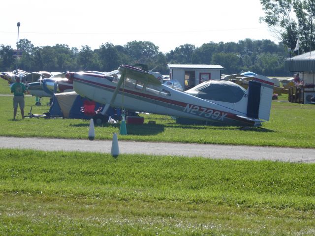 Cessna Skywagon 180 (N2739X)