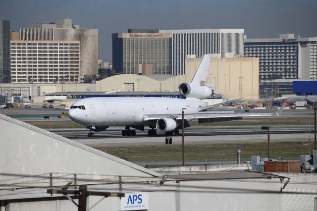 Boeing MD-11 (N513SN)