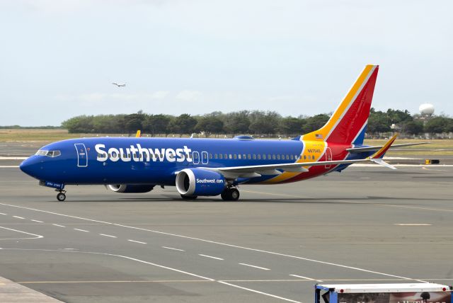 Boeing 737 MAX 8 (N8754S)
