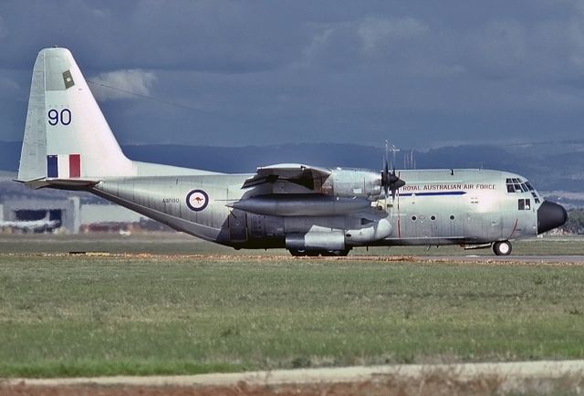 A97190 — - AUSTRALIA - AIR FORCE - LOCKHEED C-130E (L382) - REG A97-190 (CN 382-4190) - EDINBURGH RAAF BASE ADELIADE SA. AUSTRALIA - YPED (22/5/1979)