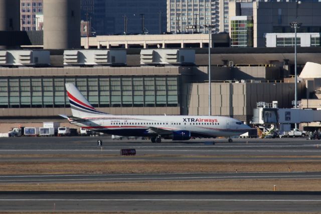 BOEING 737-400 (N688XA) - One of several Superbowl Charters that arrived to Boston Logan on 02/06/17. 