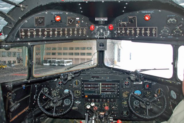 Douglas DC-3 (D-CXXX) - Thanks to the crew for showing the cockpit and that wonderful flight!