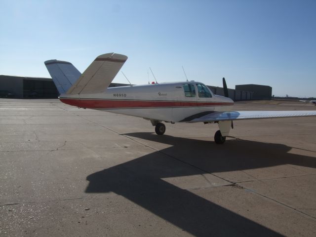 N695D —