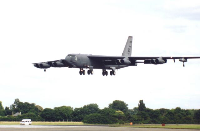 Boeing B-52 Stratofortress (61-0029) - 1998   The Royal International Air Tattoo