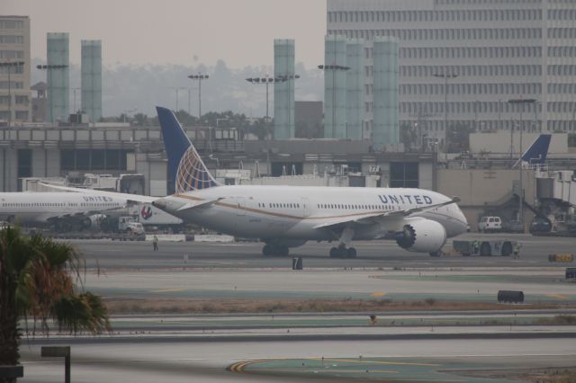 Boeing 787-8 (N45905)