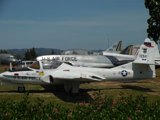 Cessna 318C (57-2341)