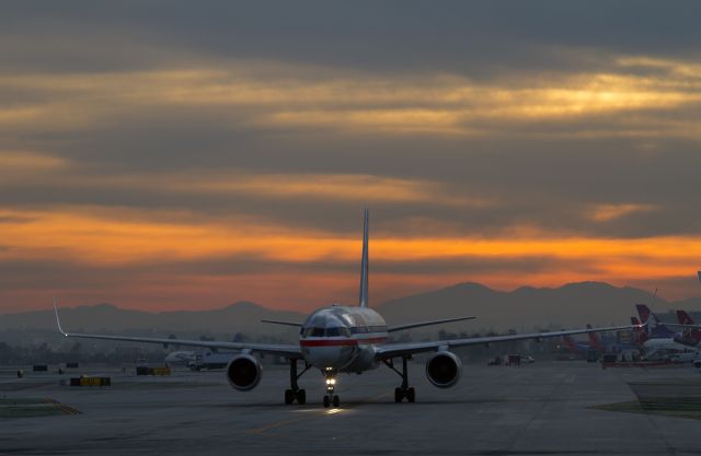 Boeing 757-200 — - This American Airlines Boeing 757 is on taxiway Delta nearing the left turn for taxiway Romeo at LAX, Los Angeles International Airport, California USA. Sunrise 9 April 2014.