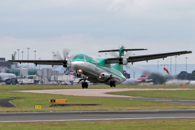 ATR ATR-72 (EI-FNA) - EIN3721 catching a bit of crosswind on departure to Cork