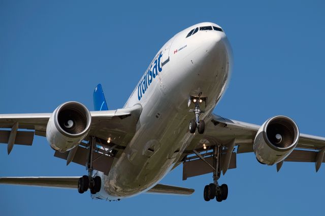 Airbus A310 (C-GSAT) - Air Transat A310 on short final into Toronto Pearson (YYZ).