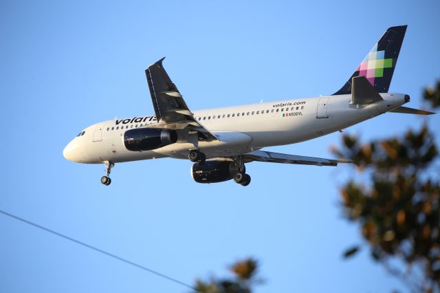 Airbus A320 (N506VL)