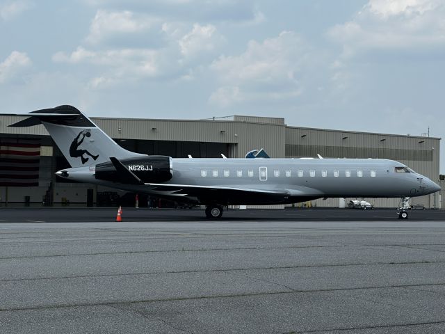 N626JJ — - Shaq in PDK