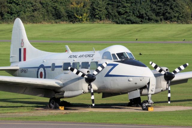 Hawker Siddeley Dove (G-KOOL) - ex RAF de Havilland Devon, preserved in original markings as VP967 at Redhill, 26 September 2008.