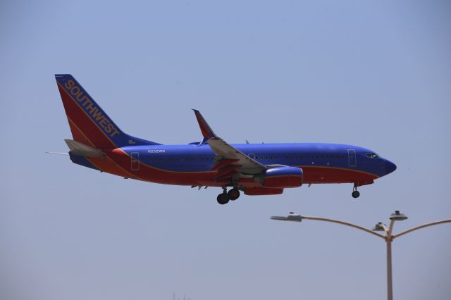 Boeing 737-700 (N252WN)