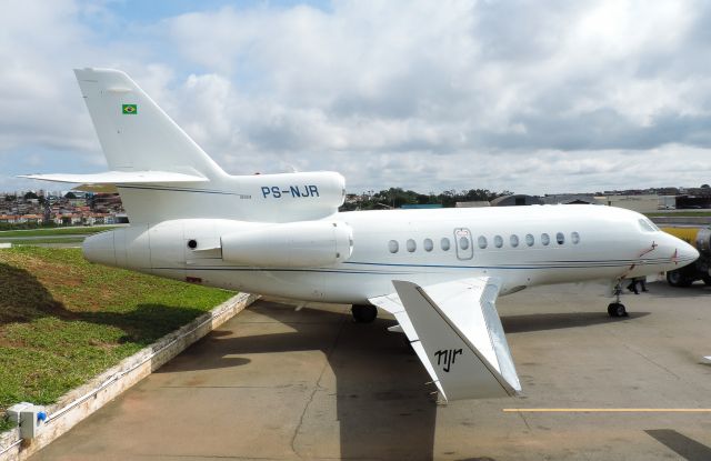 Dassault Falcon 900 (PS-NJR)