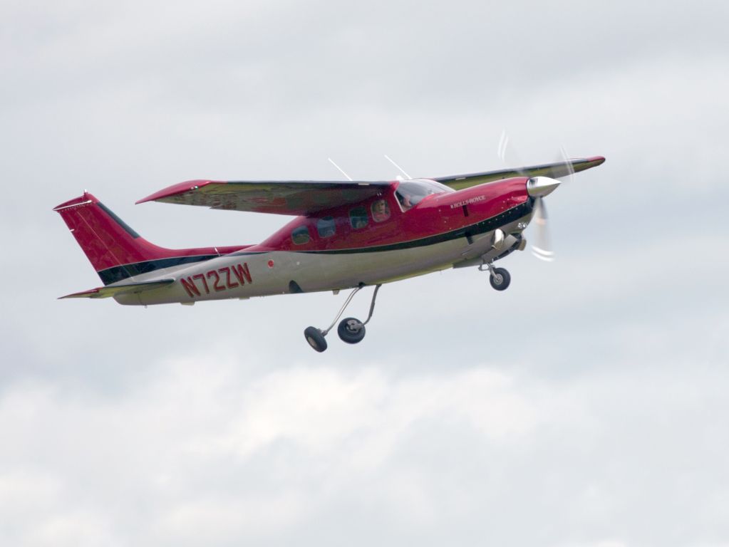 Cessna P210 (turbine) (N72ZW) - C210 with RR turbine.