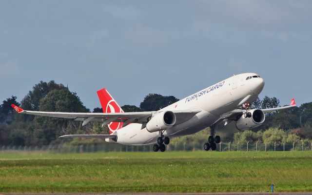 Airbus A330-200 (TC-JDS) - turkish cargo a330-200f tc-jds dep shannon 14/9/17.