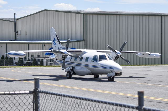 Mitsubishi MU-2 (N271TW)