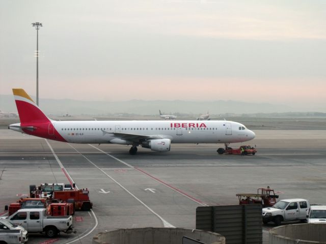 Airbus A320 (EC-ILO)
