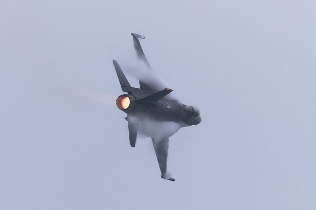 Lockheed F-16 Fighting Falcon (90-0825)