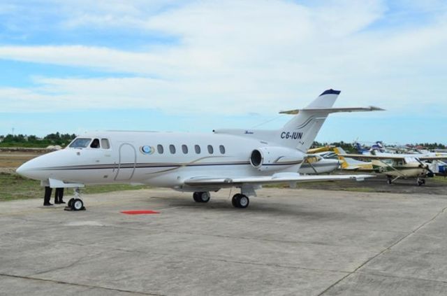 Hawker Siddeley HS-125-400 (C6-IUN)