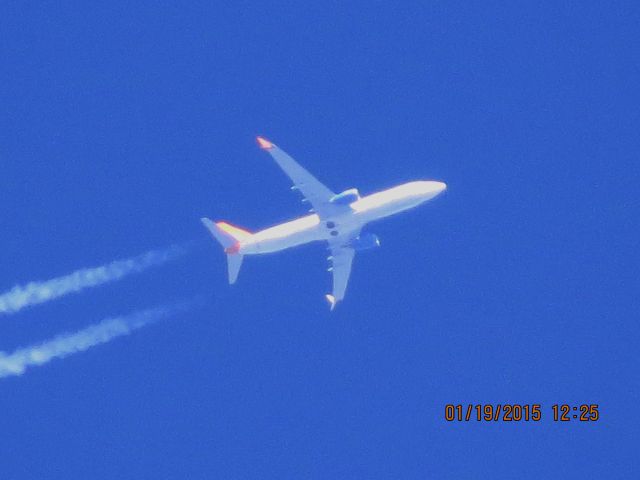 Boeing 737-800 (C-FYLC) - SunWing Airlines flight 738 from Edmonton to Montego Bay over Southeastern Kansas at 37,000 feet.