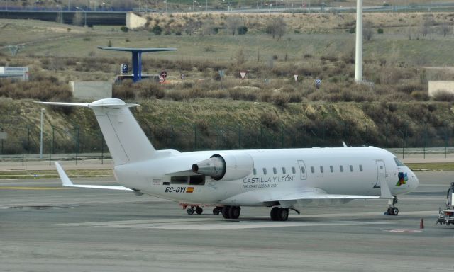 Canadair Regional Jet CRJ-200 (EC-GYI) - Air Nostrum Canadair CL-600-2B19 EC-GYI in Madrid 