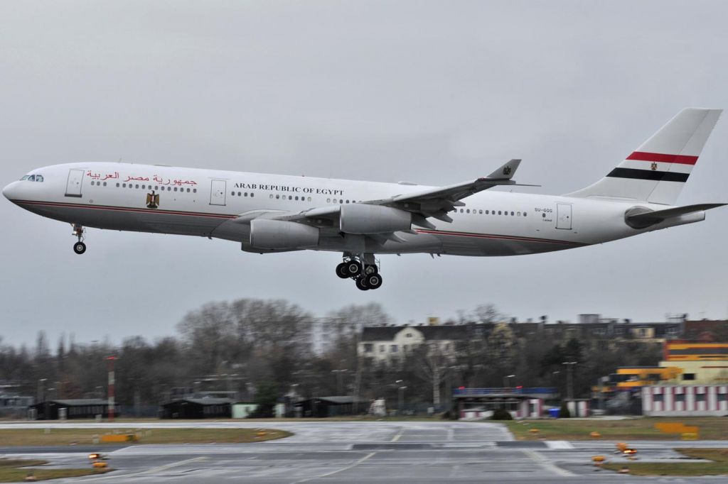 Airbus A340-200 (SU-GGG)