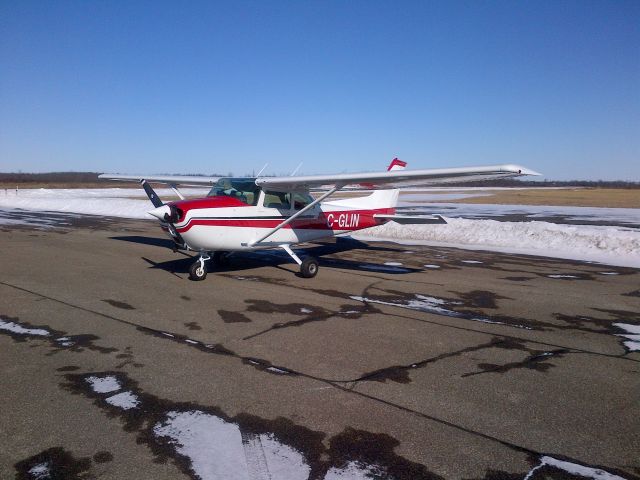 Cessna Skyhawk (C-GLIN)