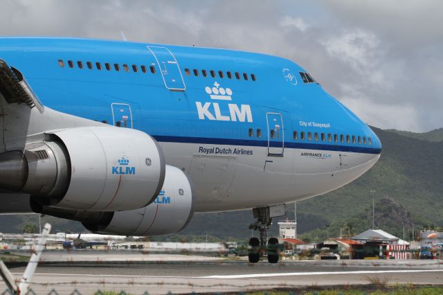 Boeing 747-400 (PH-BFG)