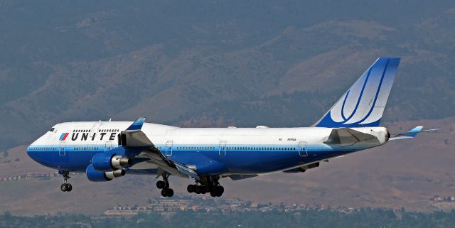 Boeing 747-400 (N174UA) - "Flashback" Photo: 2014  ~~br /br /United's N174UA was wfu on 26 Oct 2017 and is now stored at Victorville.