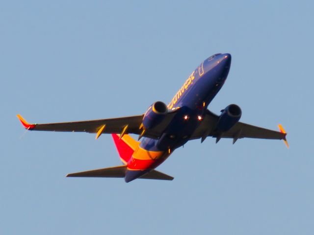 Boeing 737-700 (N255WN) - SWA785br /TUL-DALbr /09/14/22