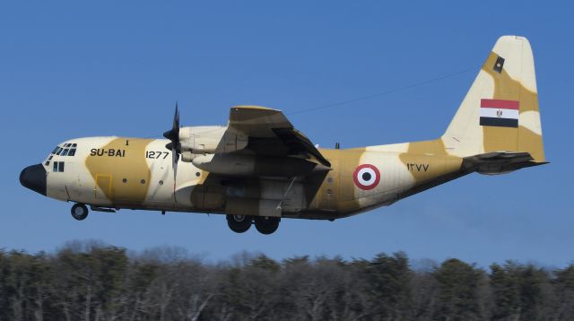 Lockheed C-130 Hercules (SU-BAI) - Near touch down on 33L.