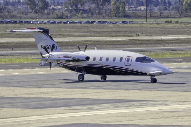 Piaggio P.180 Avanti (N493JD) - Piaggio P180 Avanti at Livermore Municipal Airport. February 2021