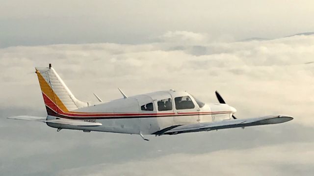 Piper Cherokee (N8405C)