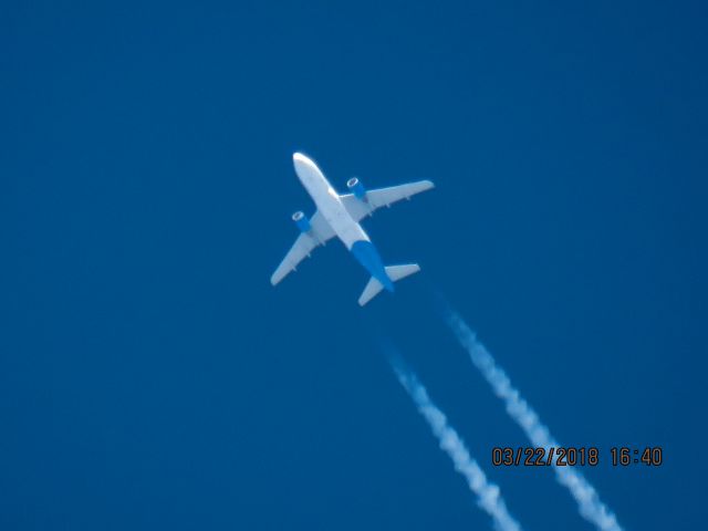 Airbus A319 (N305NV)