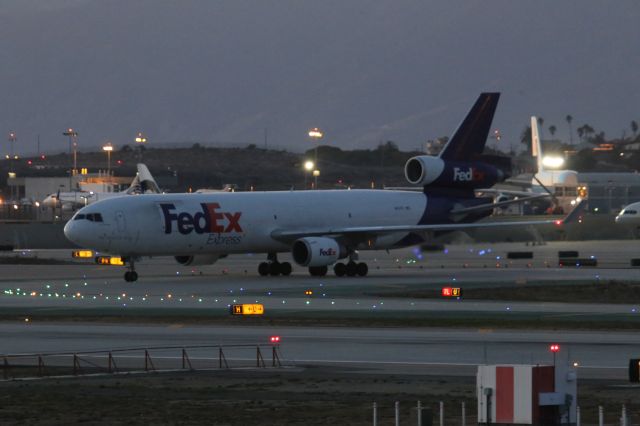 Boeing MD-11 (N601FE)