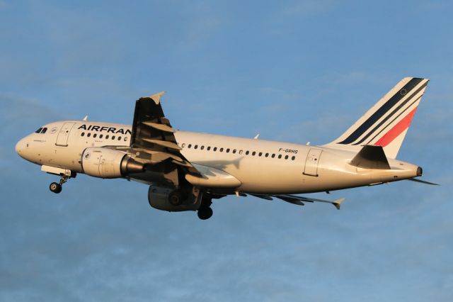 Airbus A319 (F-GRHS) - AFR1669 on the way back to Paris CDG