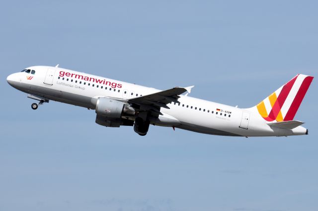 Airbus A320 (D-AIQM)