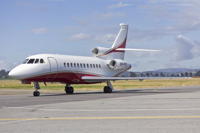 Dassault Falcon 900 (VH-PPD) - Paspaley Pearls, operated by Maxem Aviation, (VH-PPD) Dassault Falcon 900C at taxiing Wagga Wagga Airport.