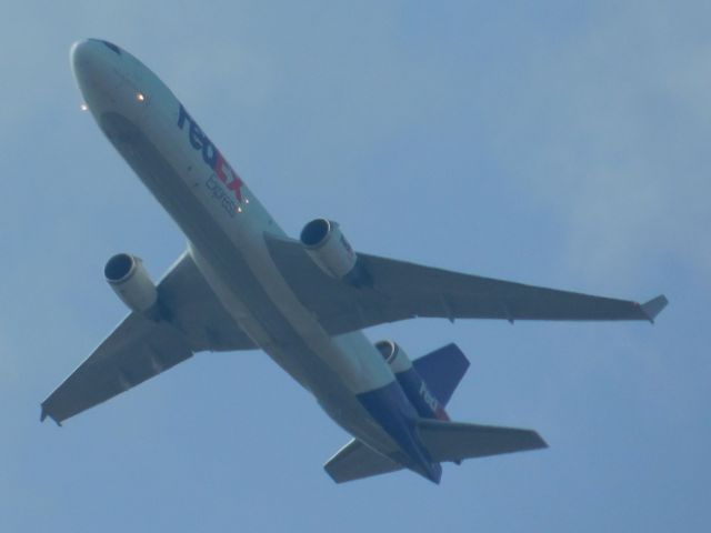 Boeing MD-11 (N591FE) - FDX710 departing Memphis International Airport to go to Seattle-Tacoma International Airport