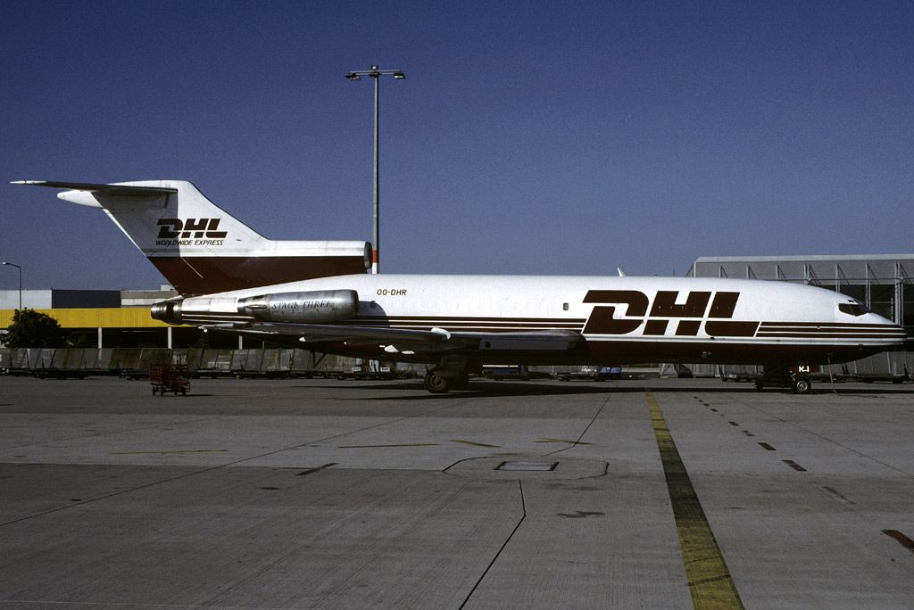 Boeing 727-100 (OO-DHL)