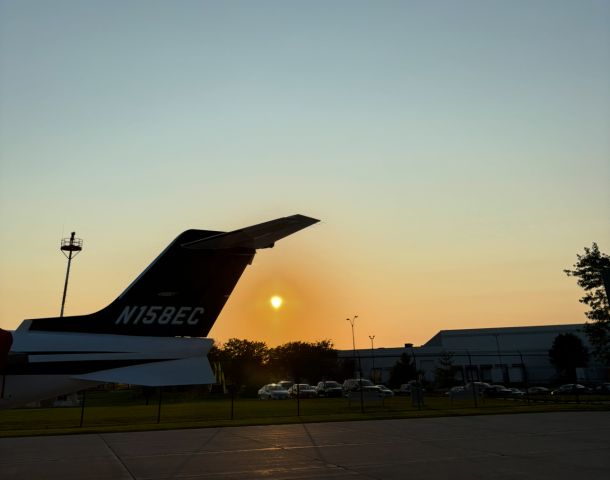 Learjet 45 (N158EC)